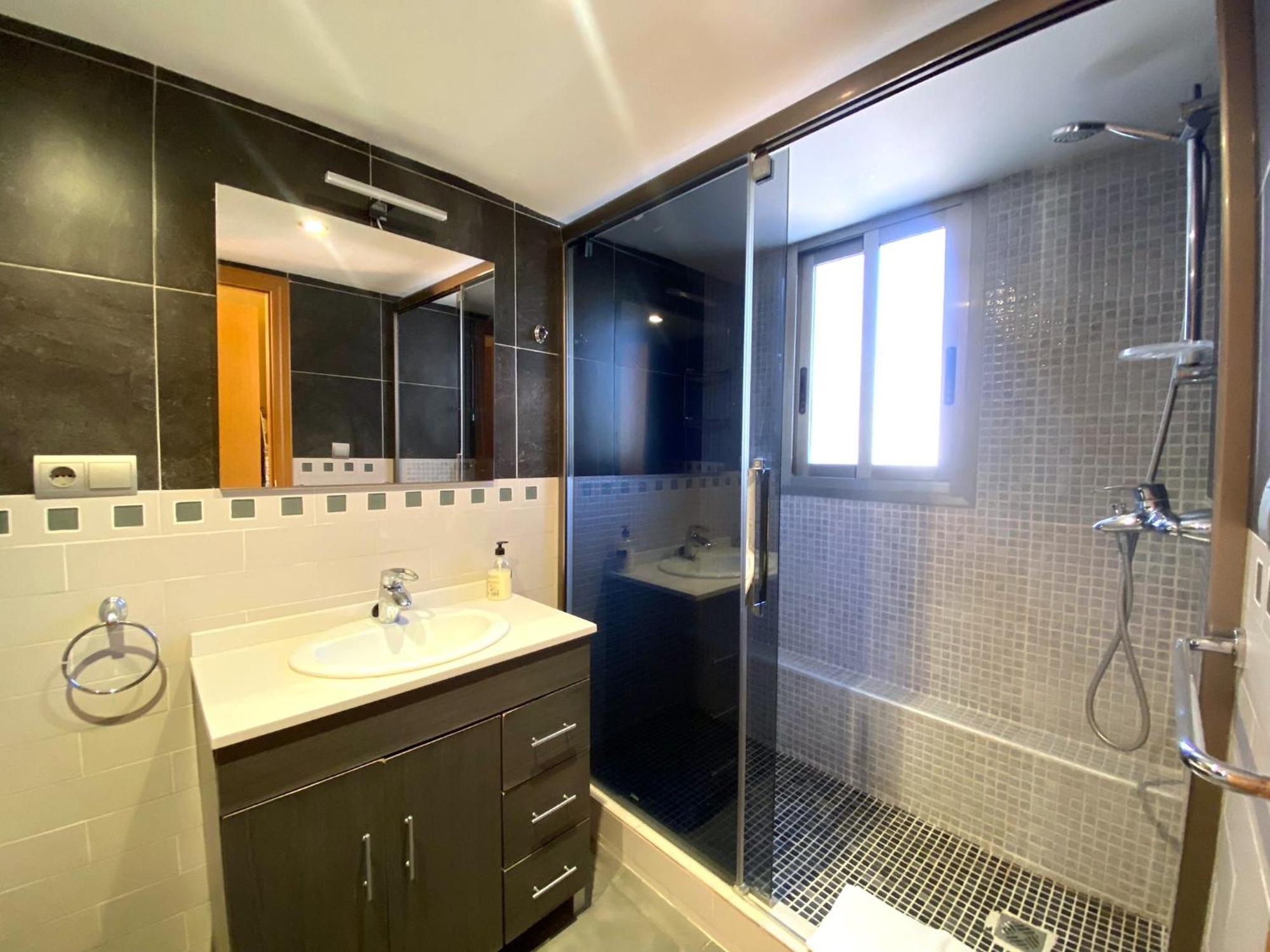 Coblanca 8-5º4 Appartement *